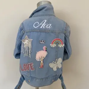 AVA 3