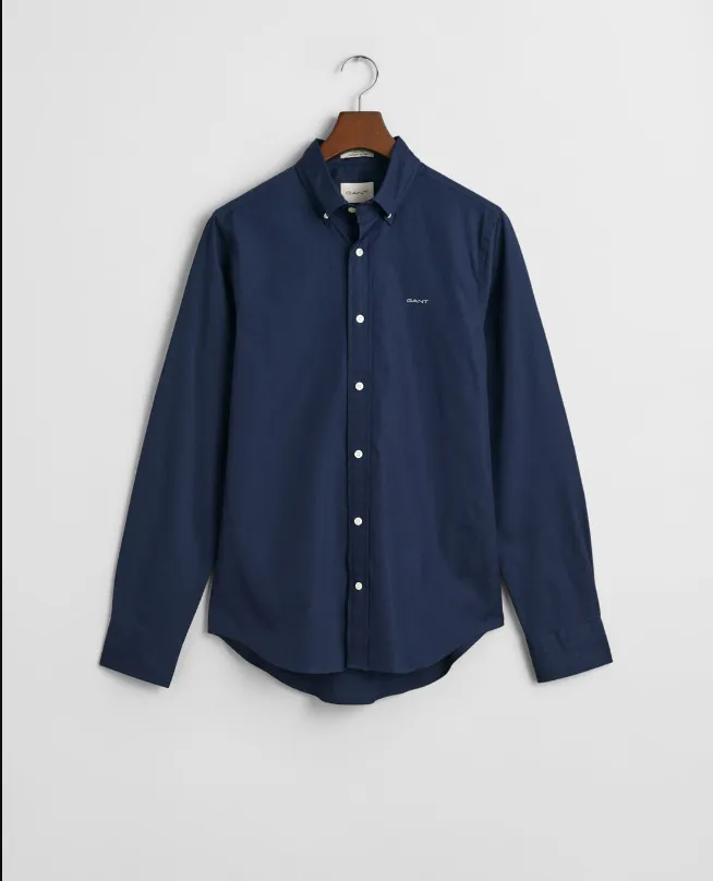 GANT<BR>
SlimFit PinPoint Oxford Shirt<BR>
Navy/black<BR>