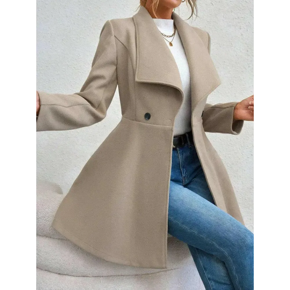 Timeless Luxury Fashion for Women with the Elegant Collared Neck Coat