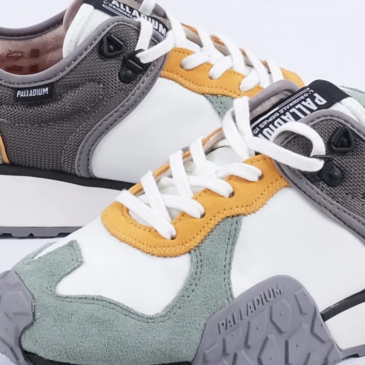 Troop Runner Sneakers (Star White/Frost Matcha)