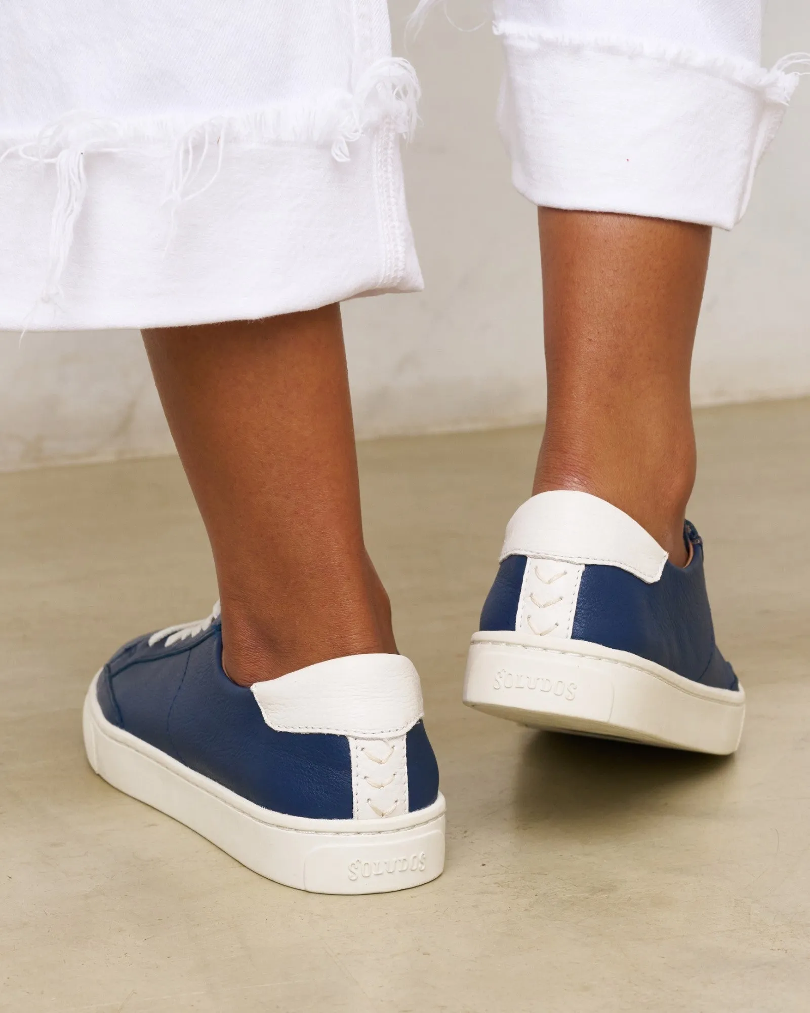 Womens_Sneakers_The Ibiza_Leather Colors_Marine Blue